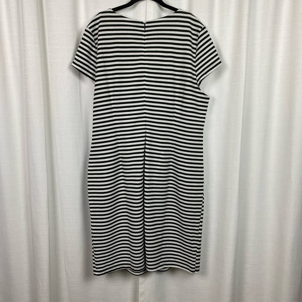 Eloquii Black&White Stripe Cap Sleeve Sheath Midi Dress Sz.22W - Picture 7 of 13